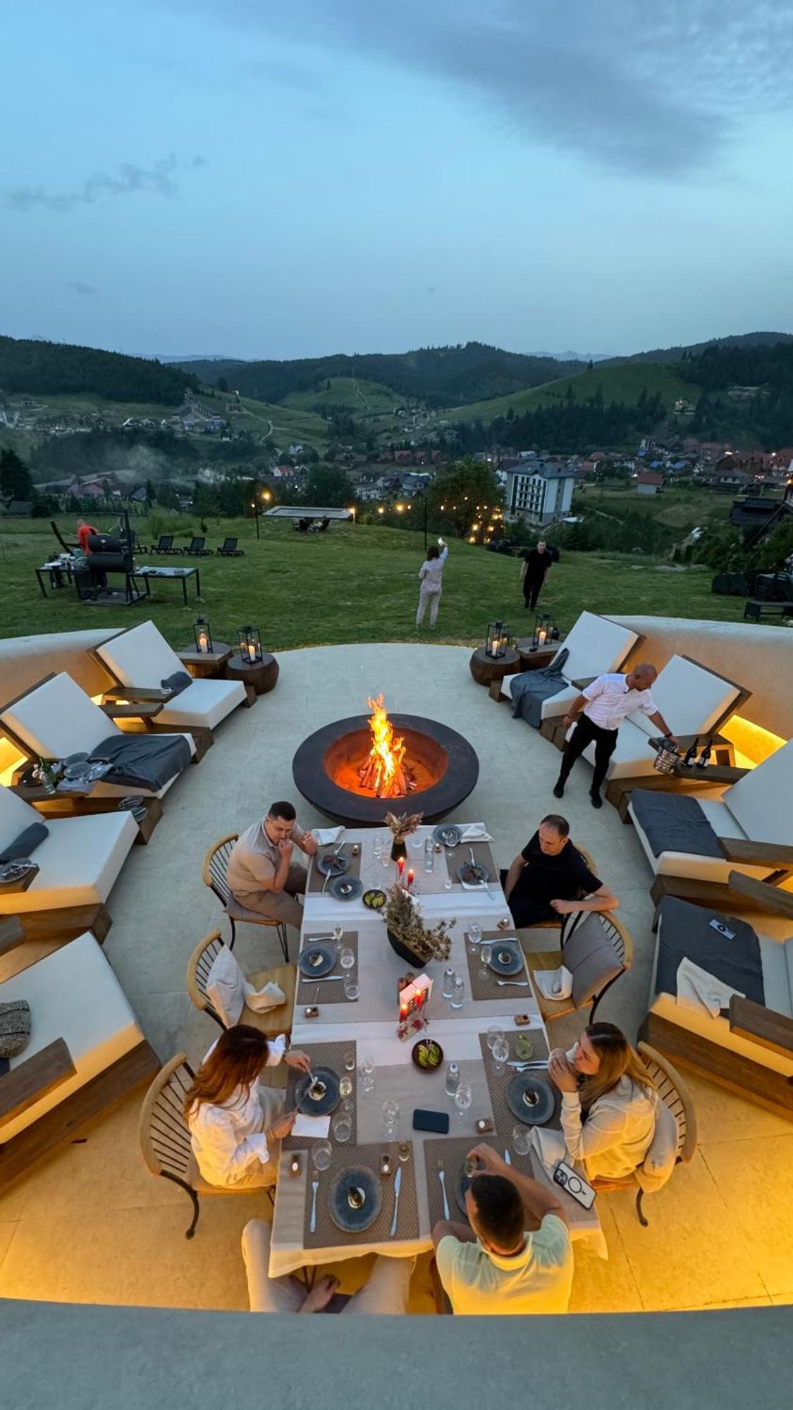 Stara Pravda Hotel Bukovel Exterior photo